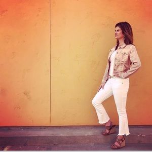 White cropped flares